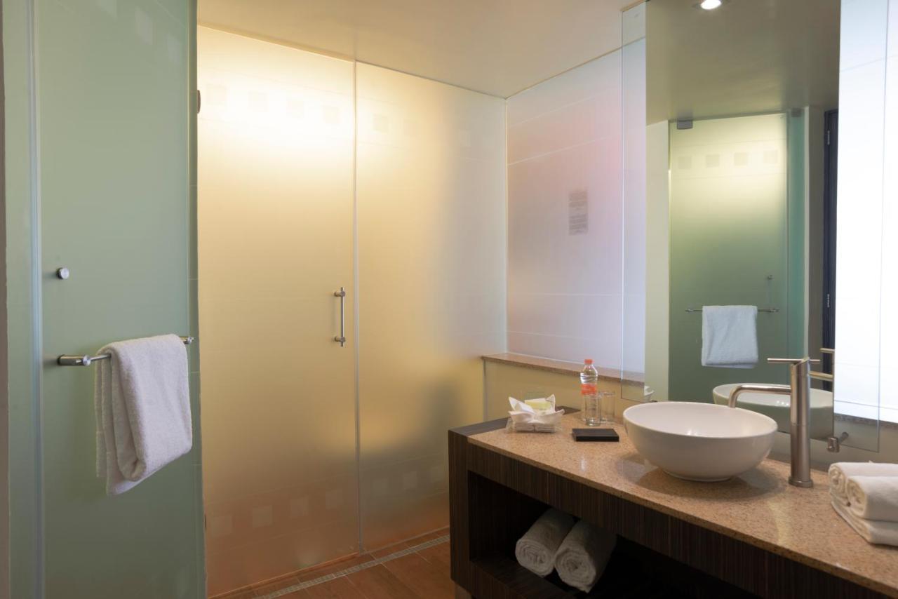 Hotel City-plaza Universidad By Ihg 4*